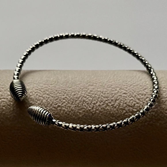 B004 | .925 Sterling Silver Woven Bangle Bracelet - Picture 1 of 6